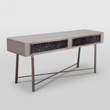 gia-kozhena-konzolna-masa